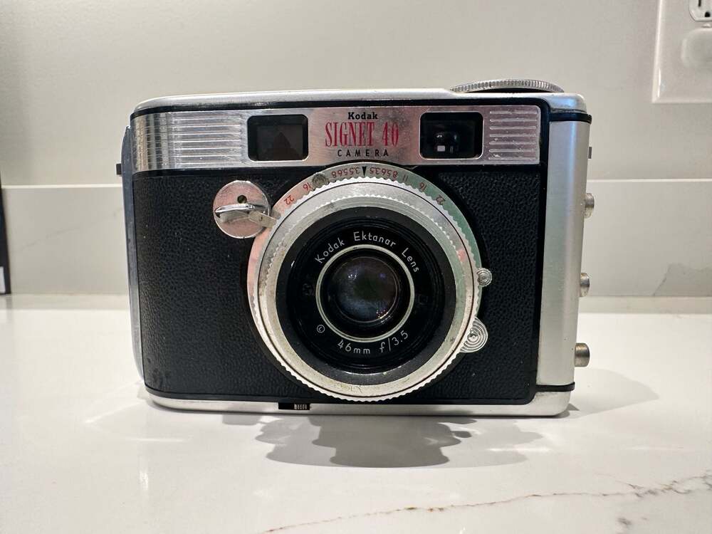 Vintage Kodak Signet 40 35mm Film Camera with Ektanar Lens